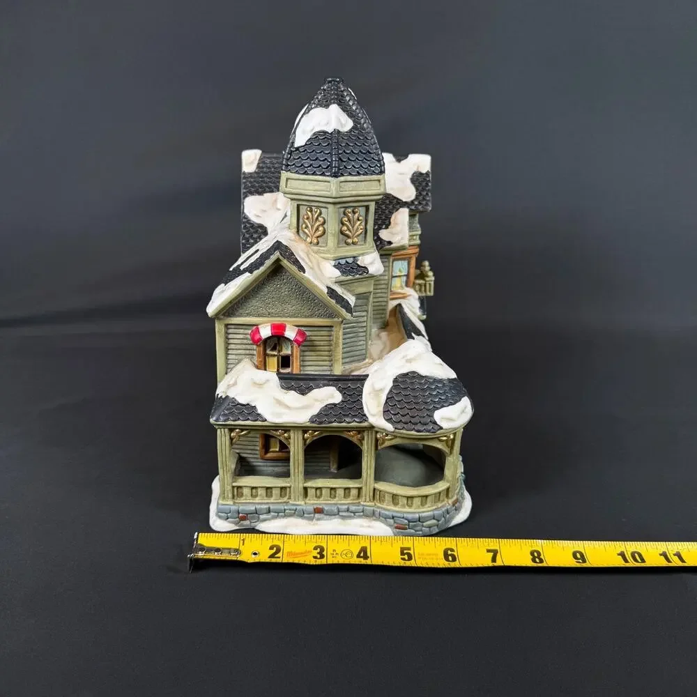 Village Square Holiday 9-pc Starter Set Christmas Village 2002 light house